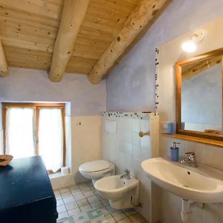 Agriturismo Casa Essenia Condino Exterior photo